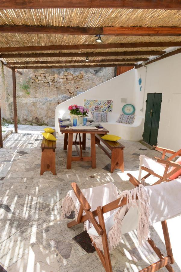 Appartement Old Town Secret Garden à Alghero Extérieur photo