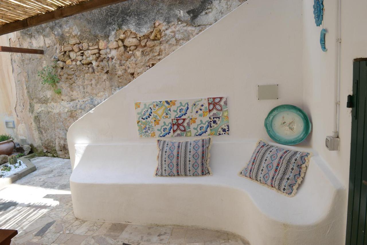 Appartement Old Town Secret Garden à Alghero Extérieur photo